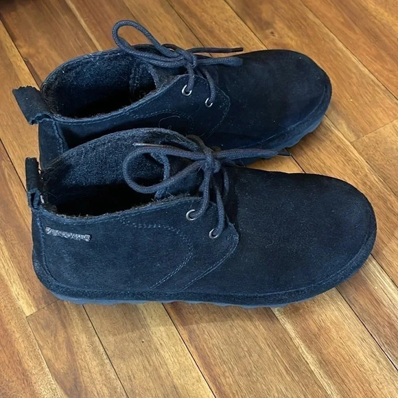 BearPaw Shoes - BearPaw Skye Wide Black chukka bootie